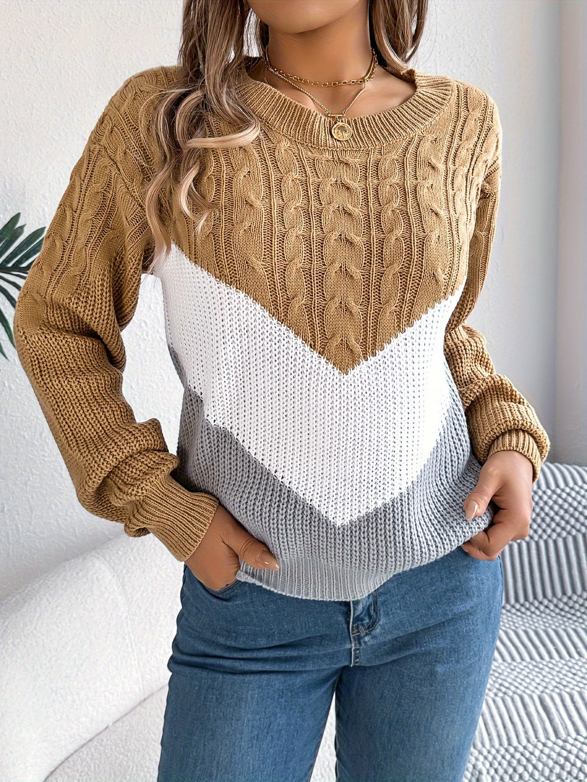 Colour Block Round Neck Knit Jumper for Women | Relaxed Fit Casual Wear
