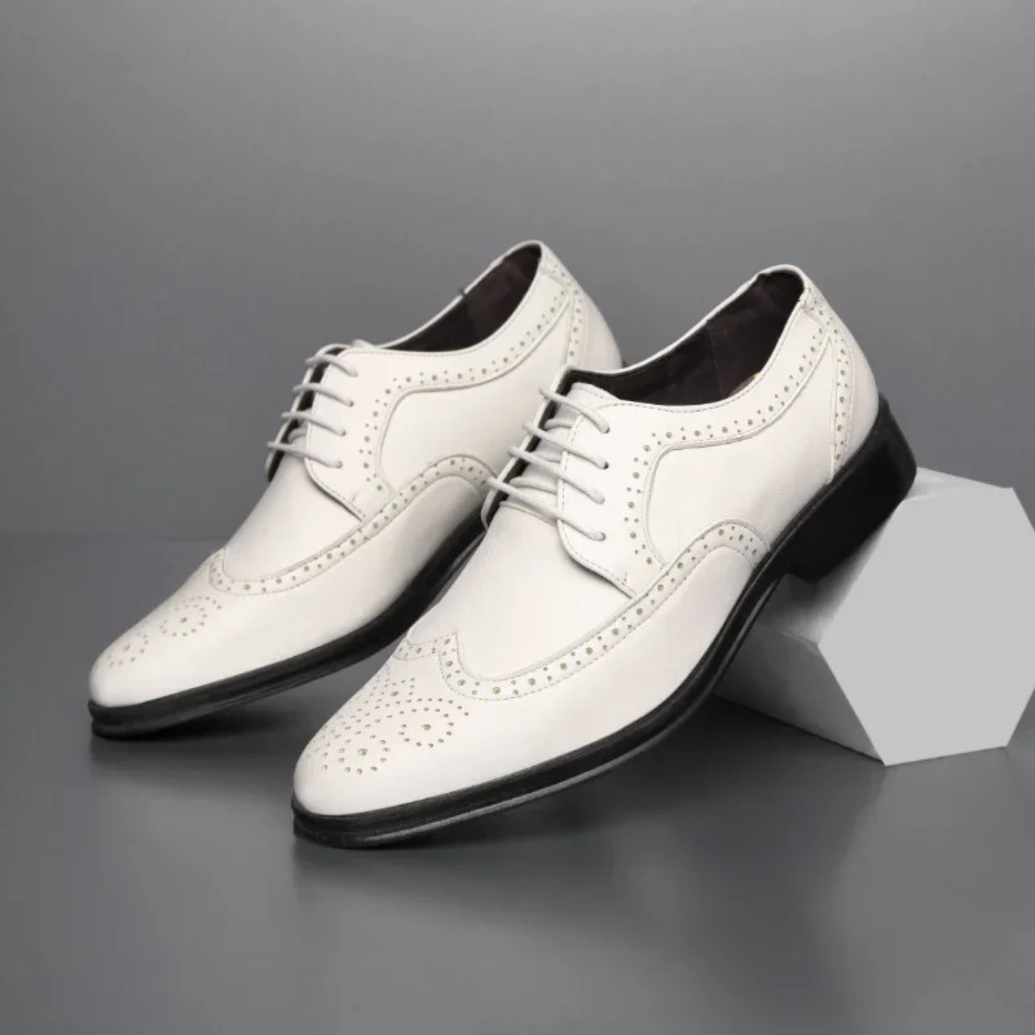 Men Shoes | Lace-up with perforated detail and closed lacing