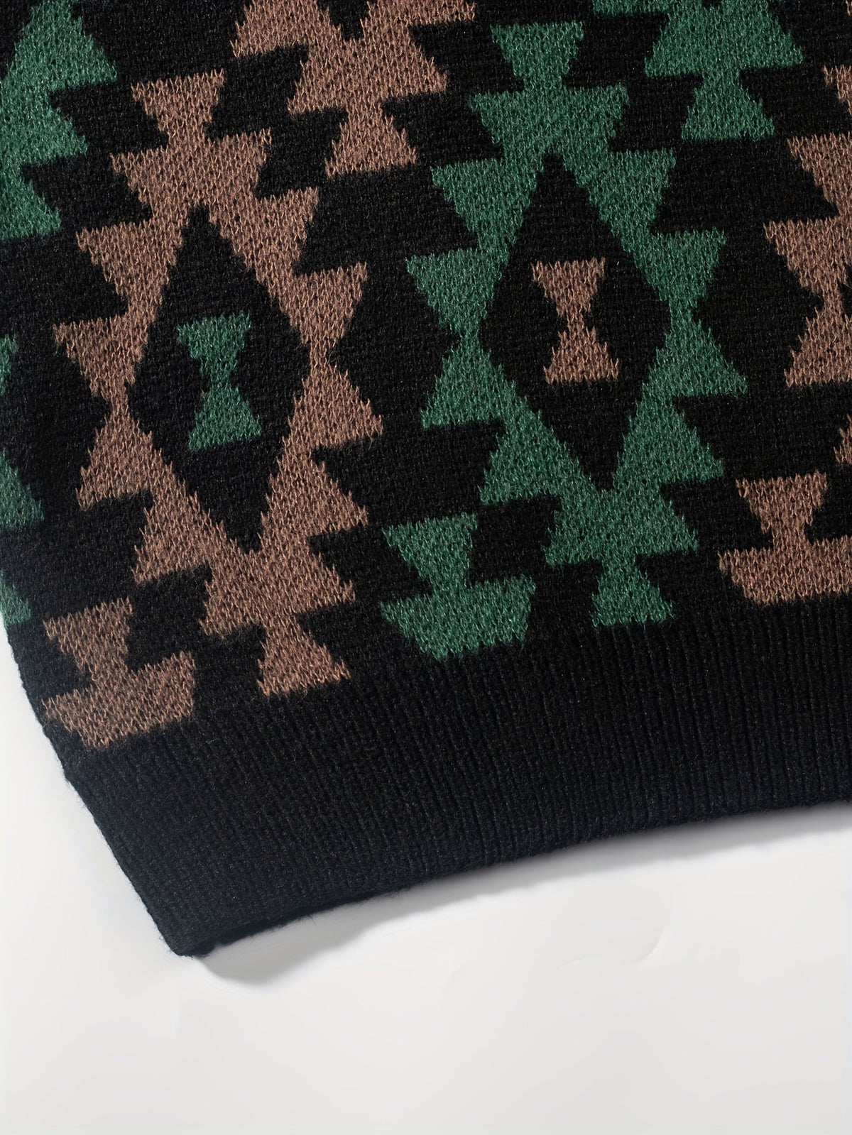 Black Geometric Pattern Relaxed Fit Knit Jumper with Ribbed Cuffs for Men