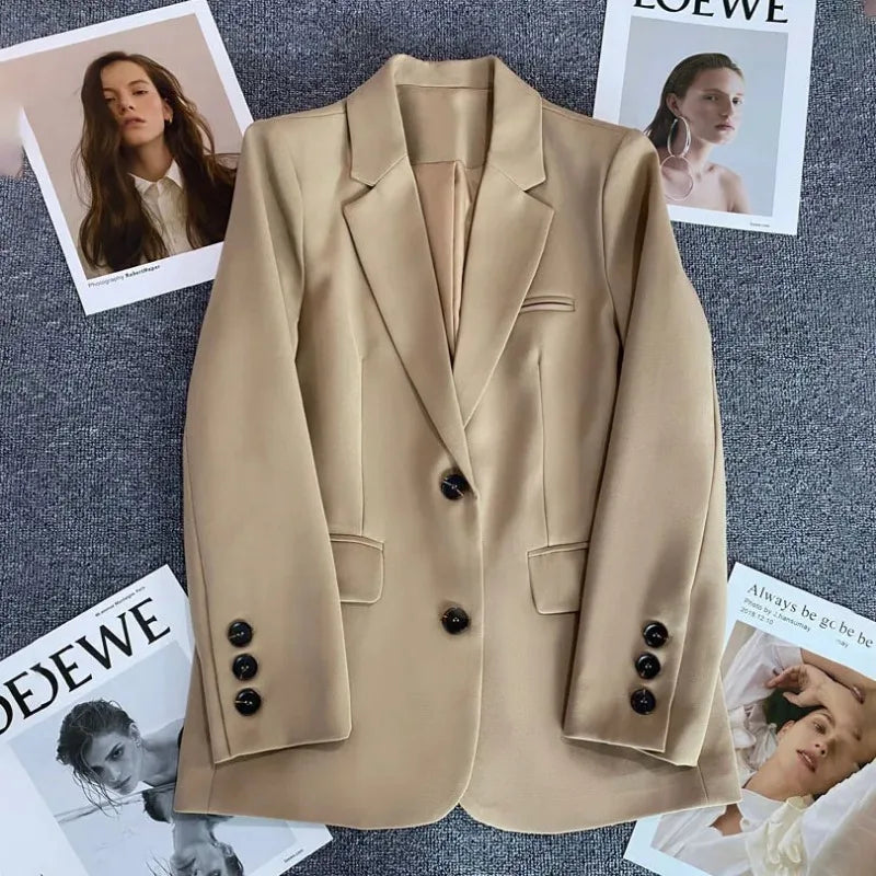 Women Blazer | Single-button with notch lapel and tailored fit