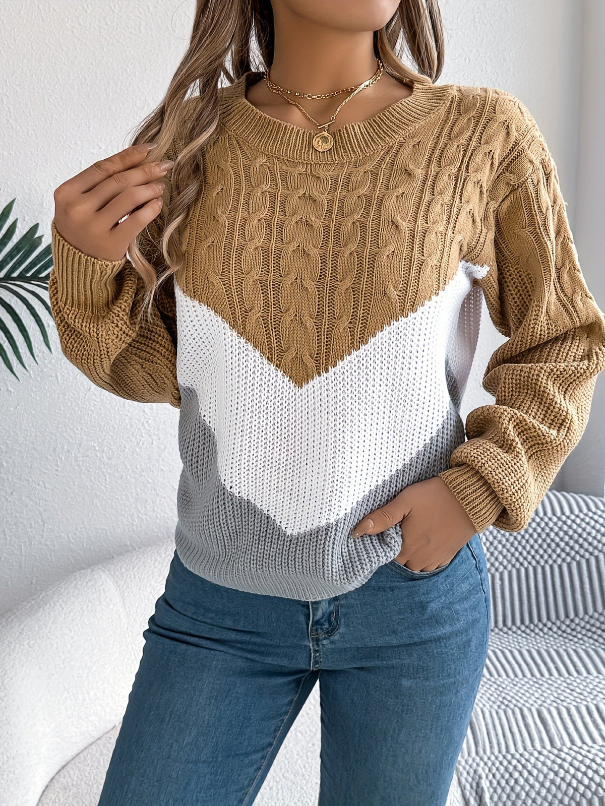 Colour Block Round Neck Knit Jumper for Women | Relaxed Fit Casual Wear