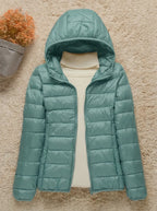 Polyester Lightweight Packable Hooded Down Jacket for Women | Winter Travel