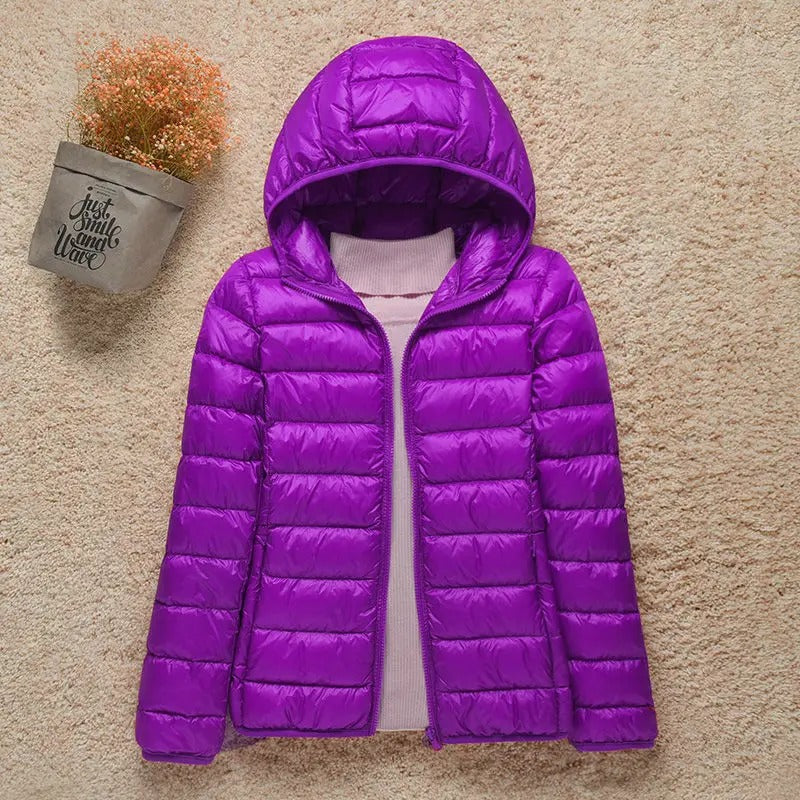 Polyester Lightweight Packable Hooded Down Jacket for Women | Winter Travel