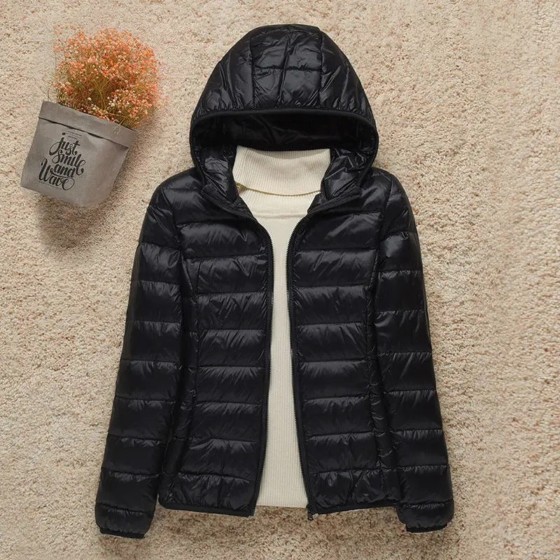 Polyester Lightweight Packable Hooded Down Jacket for Women | Winter Travel