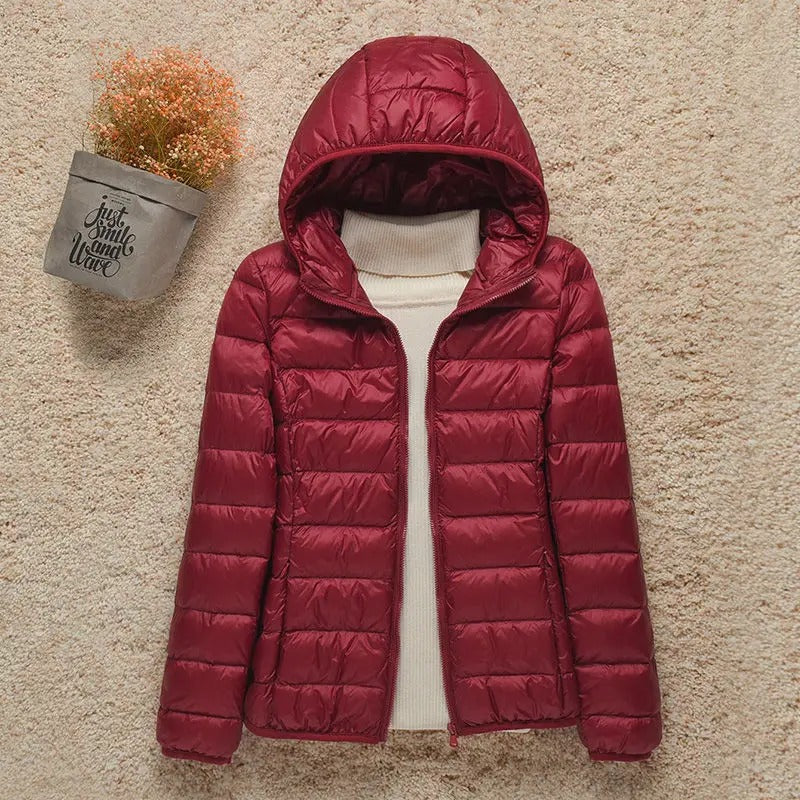 Polyester Lightweight Packable Hooded Down Jacket for Women | Winter Travel