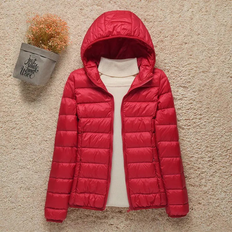 Polyester Lightweight Packable Hooded Down Jacket for Women | Winter Travel