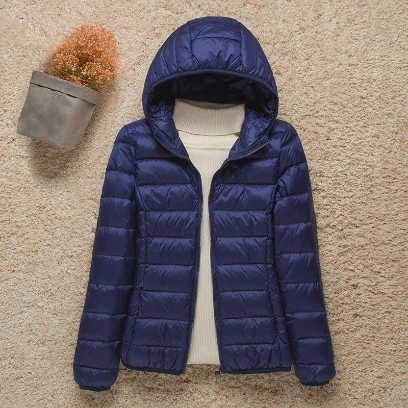 Polyester Lightweight Packable Hooded Down Jacket for Women | Winter Travel